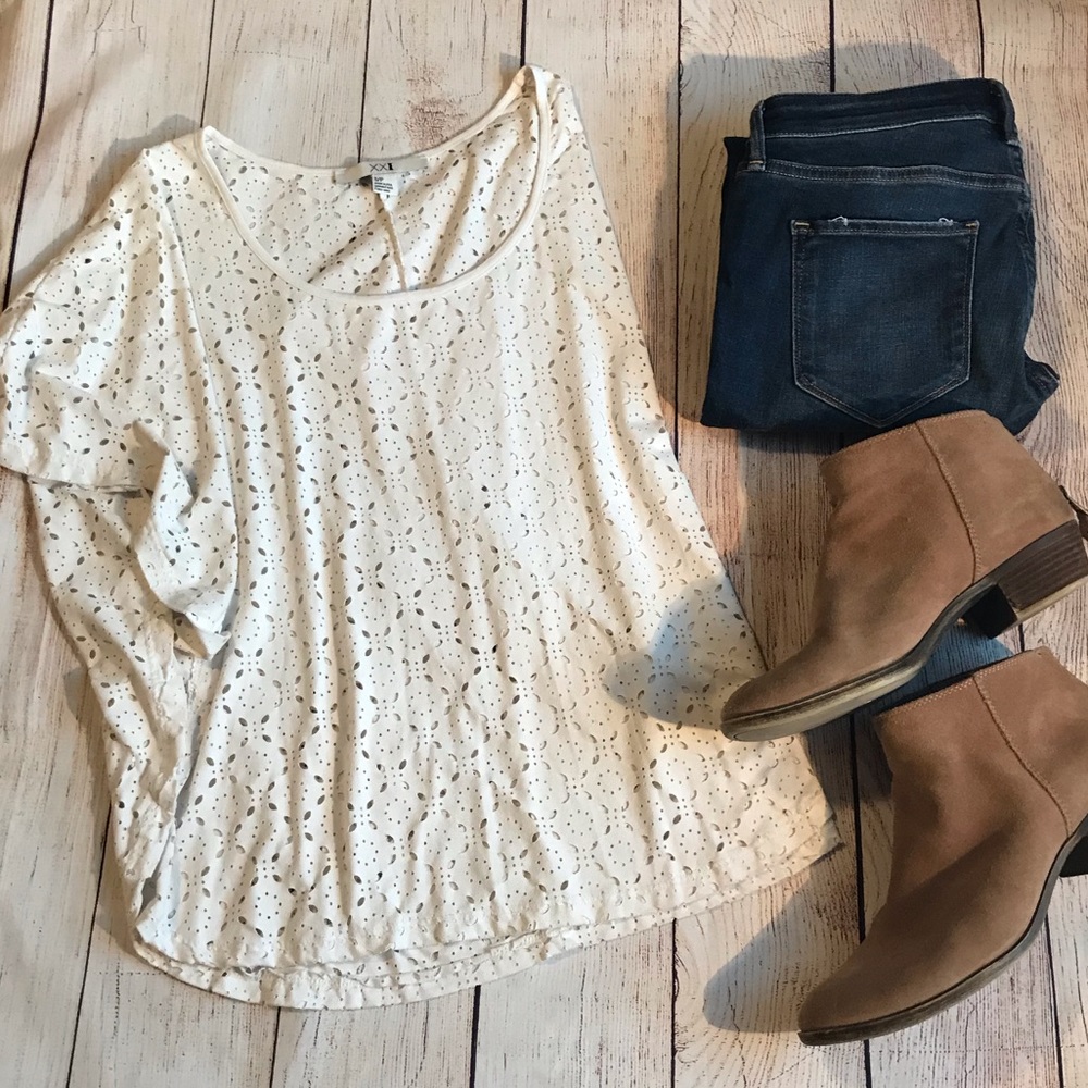 Forever 21 Ivory Flowing Sleeves Velvet Small Top